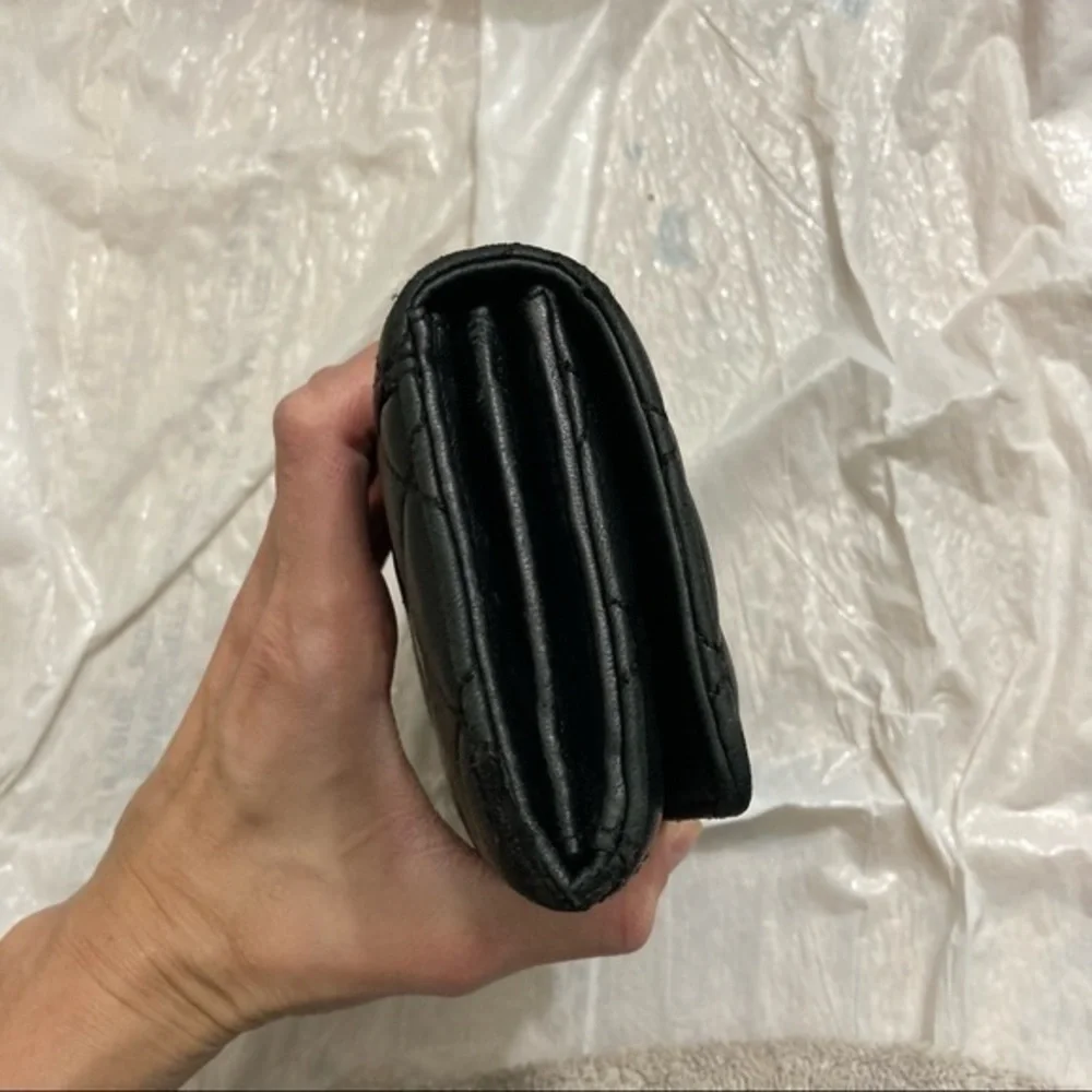 Michael kors quilted black leather wallet